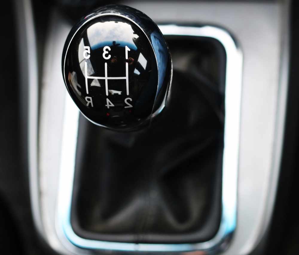 Manual Transmission Repair and Replacement Shop Near You